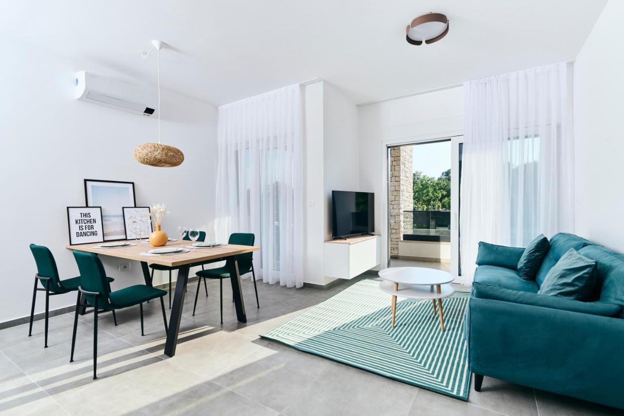 Apartments San Maris Umag Exterior photo