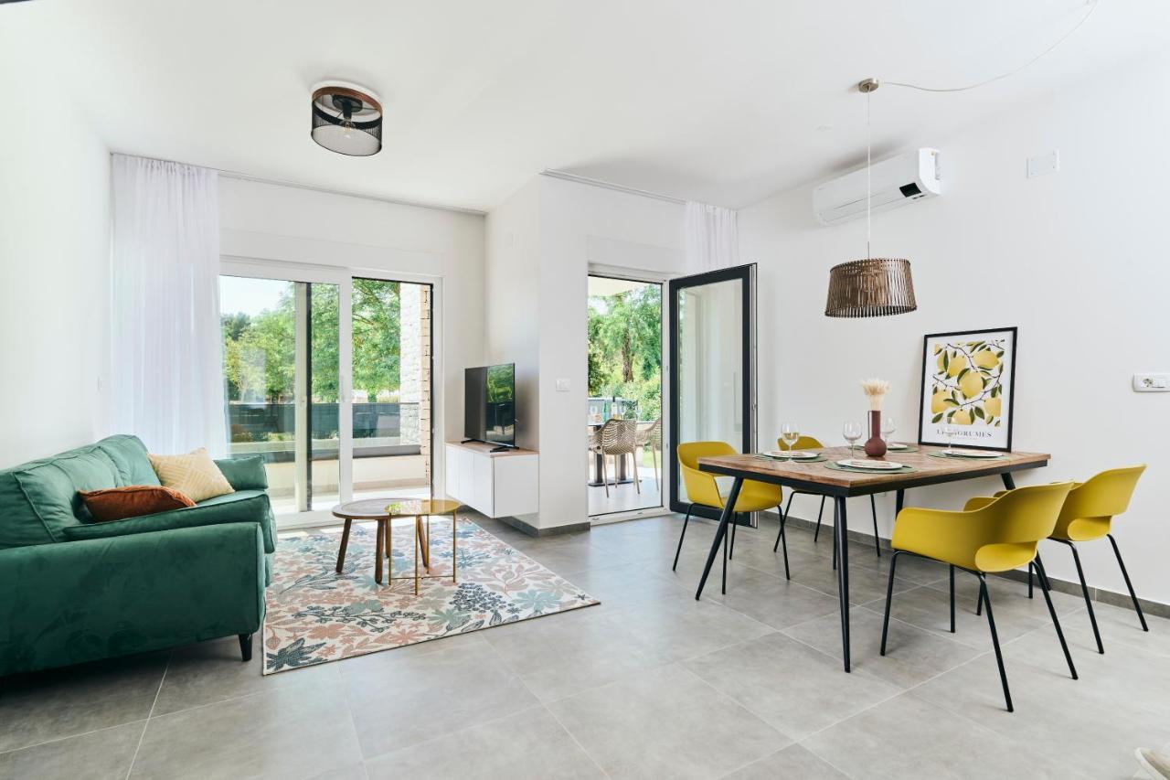 Apartments San Maris Umag Exterior photo
