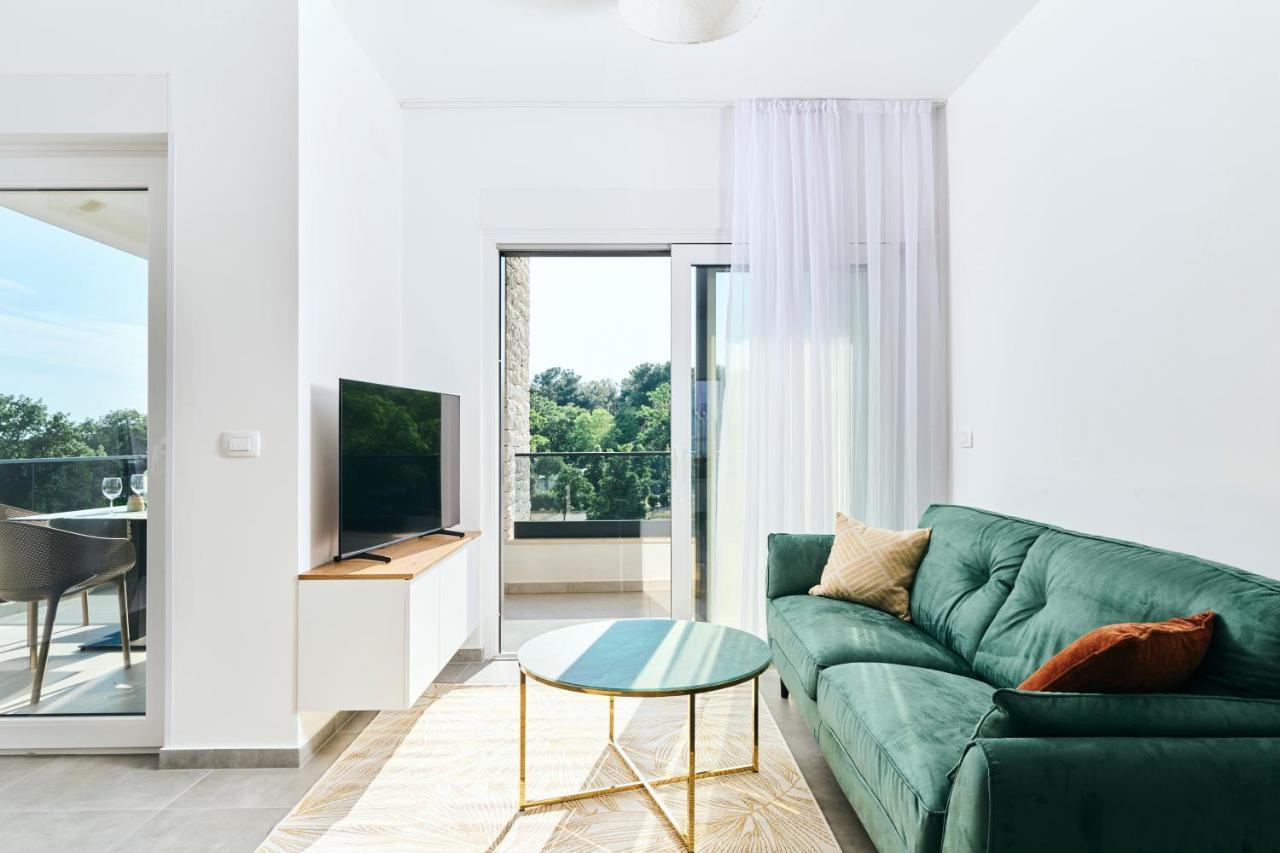 Apartments San Maris Umag Exterior photo